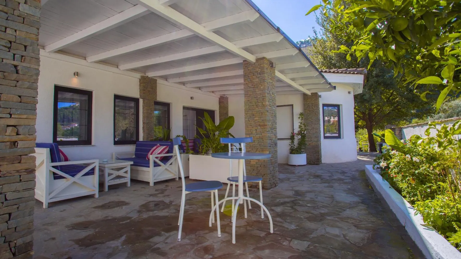 Berat River House Boutique Hotel 4*,  Albánie