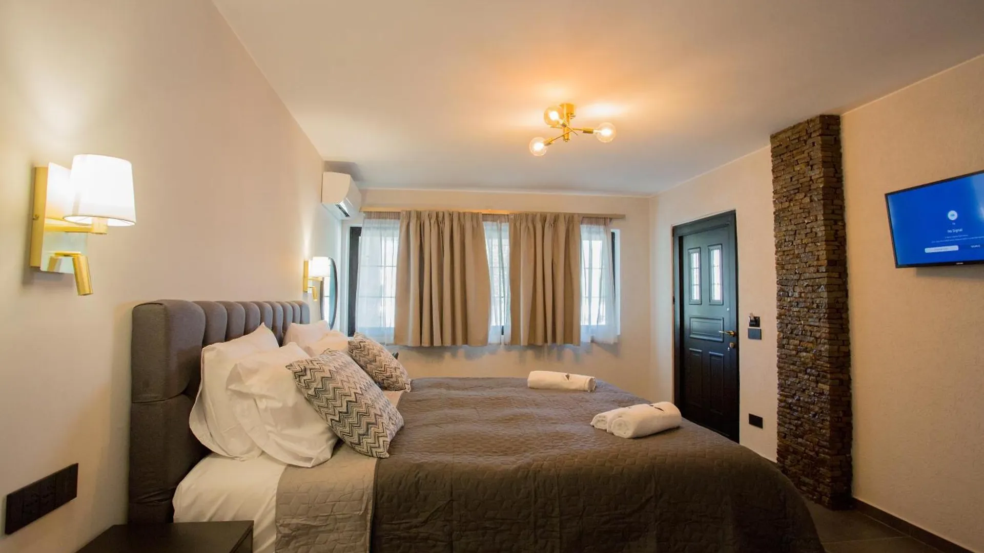 Berat River House Boutique Hotel