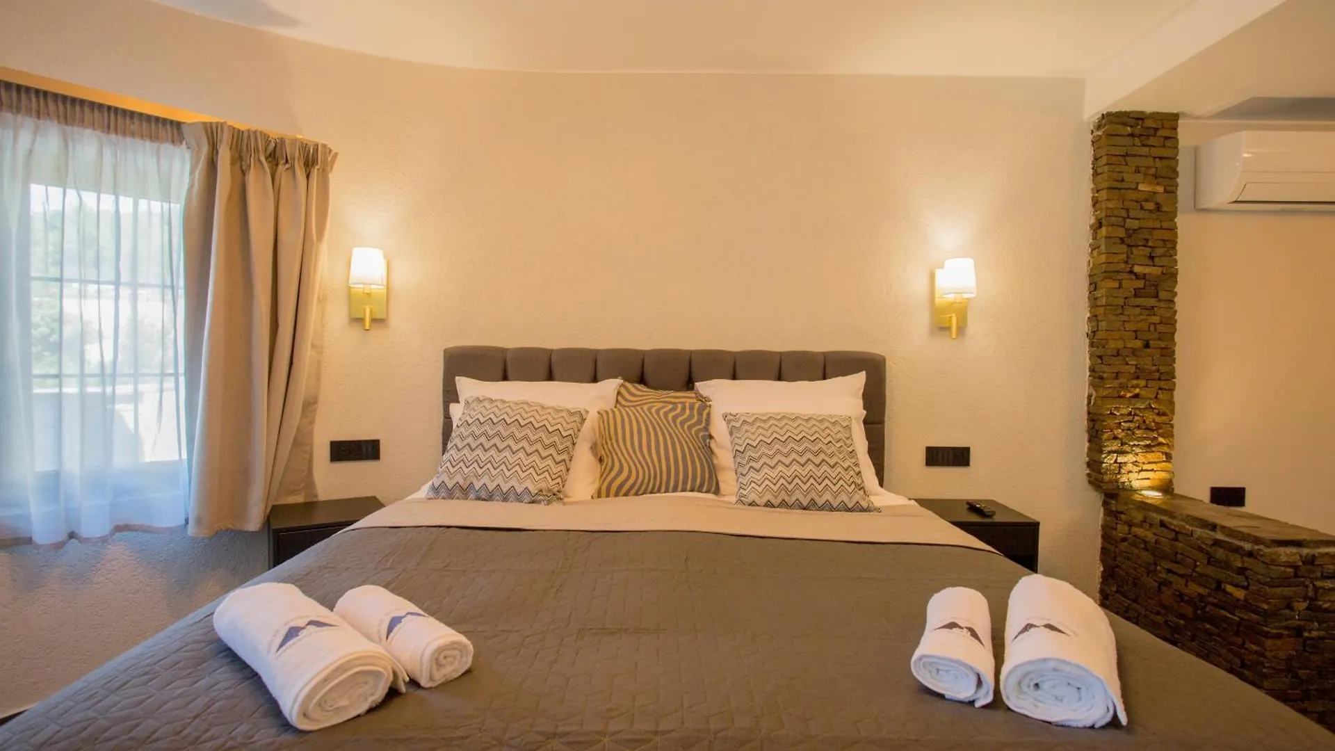 Berat River House Boutique Hotel