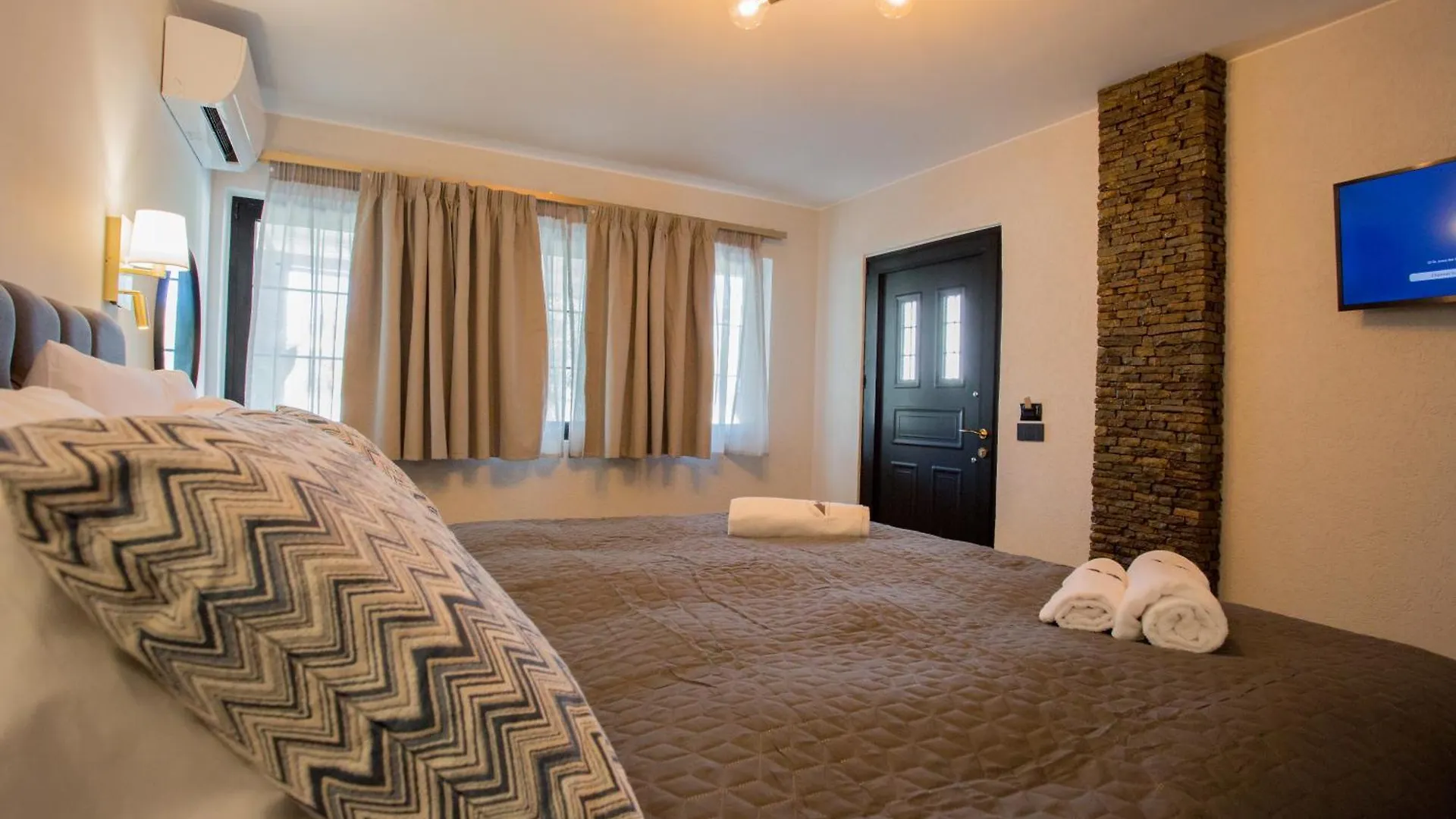 Berat River House Boutique Hotel